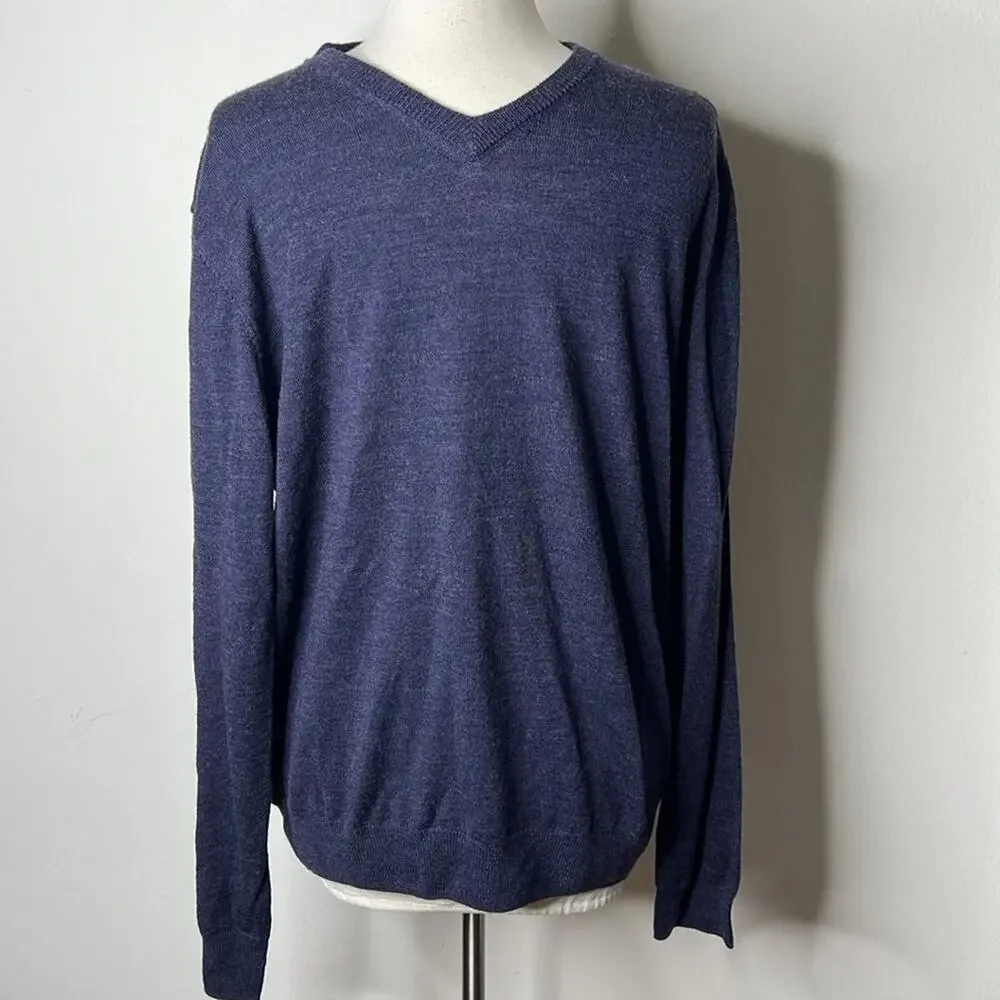 Bloomingdales Mulberry Heather Merino Wool V-Neck Sweater NWT L